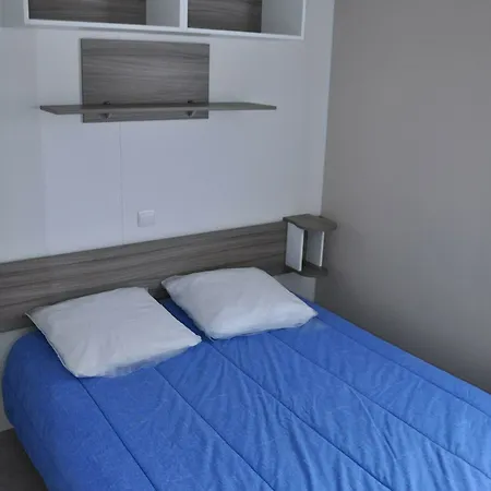 La Prairie Hotel 4*