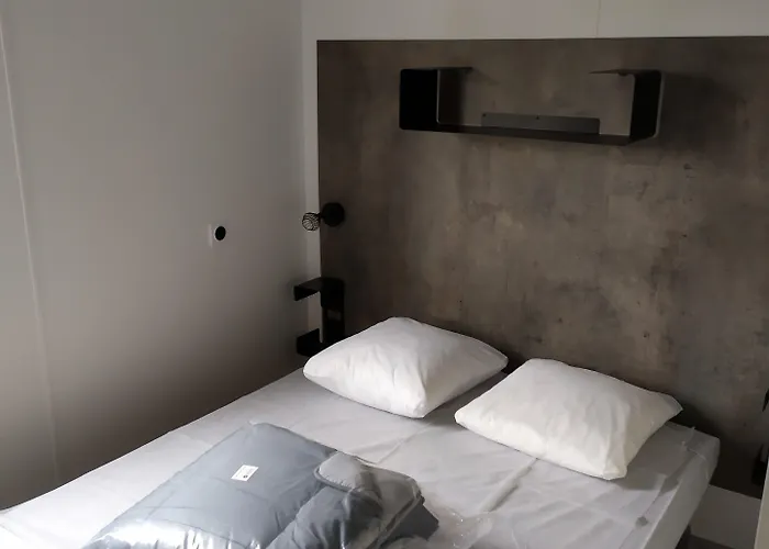 Отель La Prairie 4*